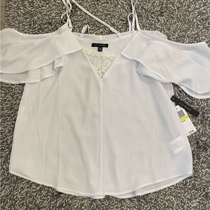 Woman’s off the shoulder spaghetti strap top, NWT